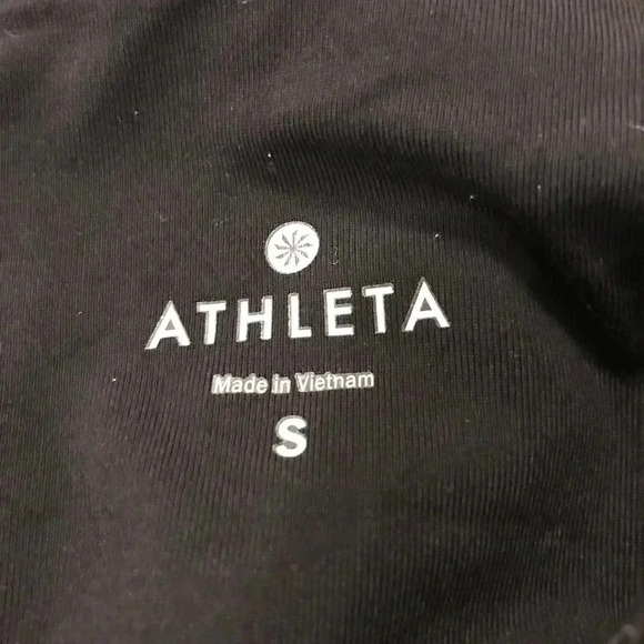 Athleta Capri Criss Cross Chaturanga Leggings - Picture 8 of 11